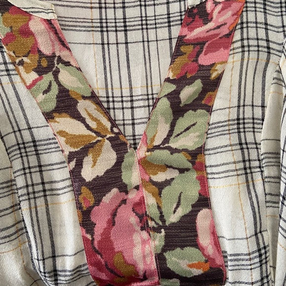 Fun blouse from Anthropologie - Picture 2 of 4